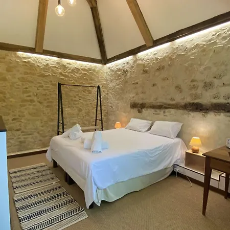 度假居 Charmante Maison En Pierres Au Bord De La Dordogne, Ideale Pour 4 Personnes - Fr-1-824-2